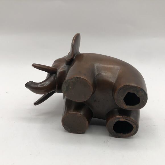 Brass Elephant Figurine Statue Small 4 In x 3.5 In Shelf Home Decor Collectible - Picture 5 of 7